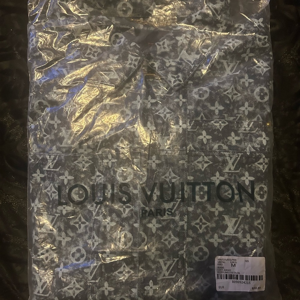 COPY - Denim Louis Vuitton jacket